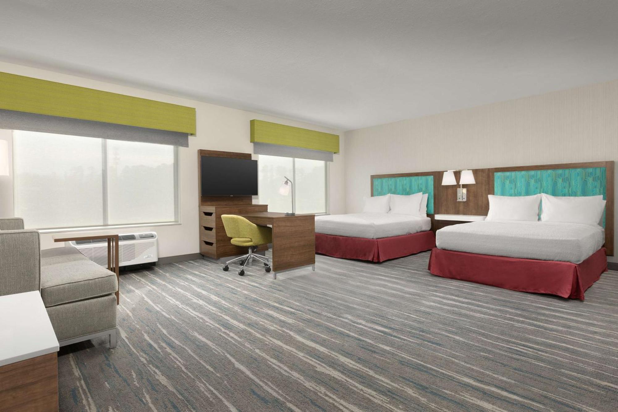 Hampton Inn & Suites Durham University Medical Center Екстериор снимка