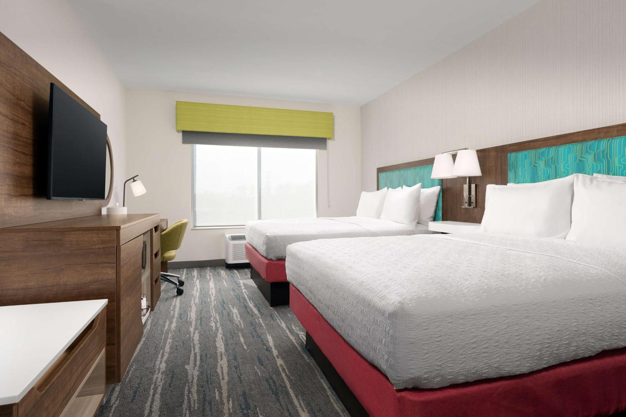 Hampton Inn & Suites Durham University Medical Center Екстериор снимка